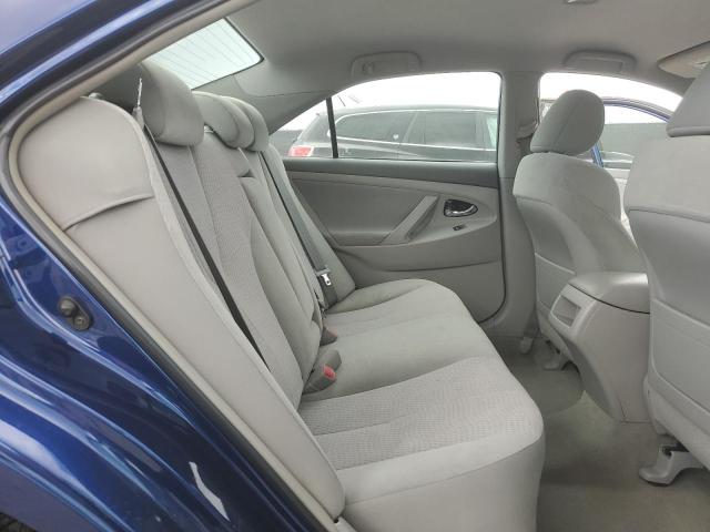 4T1BF3EK6BU763988 - 2011 TOYOTA CAMRY BASE BLUE photo 10