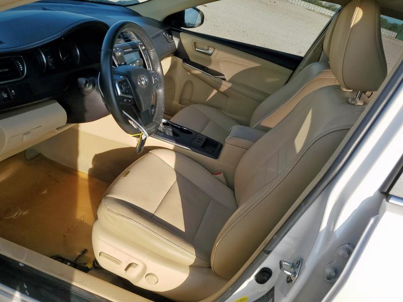 4T1BK1FK1GU571352 - 2016 TOYOTA CAMRY XSE WHITE photo 7