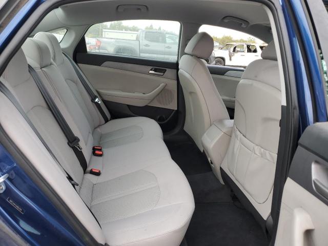 5NPE24AF4JH663165 - 2018 HYUNDAI SONATA SE Blau Foto 10