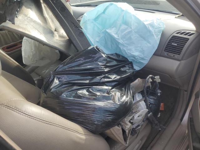 4T1BF30KX2U023206 - 2002 TOYOTA CAMRY LE TAN photo 8