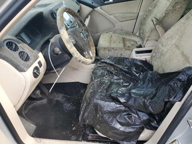 WVGBV7AX5DW520398 - 2013 VOLKSWAGEN TIGUAN S SILVER photo 7