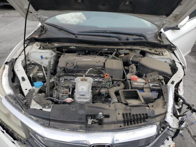 1HGCR2F54HA036573 - 2017 HONDA ACCORD SPORT WHITE photo 11