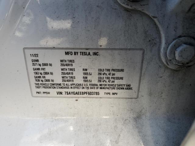 7SAYGAEE8PF603785 - 2023 TESLA MODEL Y Белый фото 14