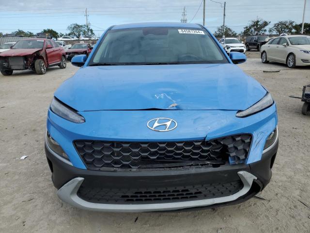 KM8K22AB9NU871974 - 2022 HYUNDAI KONA SEL BLUE photo 5