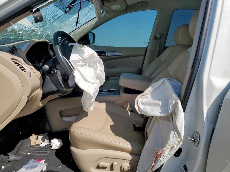 5N1DR2MN4JC619754 - 2018 NISSAN PATHFINDER S Biały zdjęcie 7