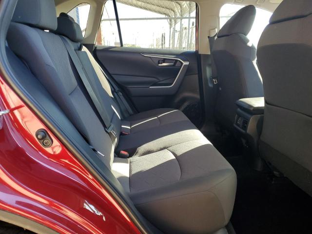 2T3P1RFV2KW057186 - 2019 TOYOTA RAV4 XLE Красный фото 11