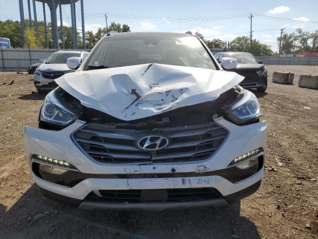 5XYZWDLA6JG549246 - 2018 HYUNDAI SANTA FE S WHITE photo 5
