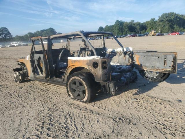 1C4BJWEG6FL601676 - 2015 JEEP WRANGLER U SAHARA 白色 照片 2