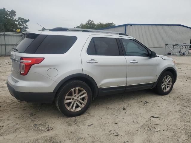 1FM5K7D83DGC33081 - 2013 FORD EXPLORER XLT 银色 照片 3