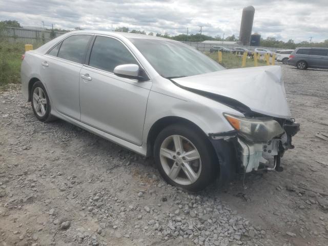 4T1BF1FK9DU219300 - 2013 TOYOTA CAMRY L SILVER photo 4