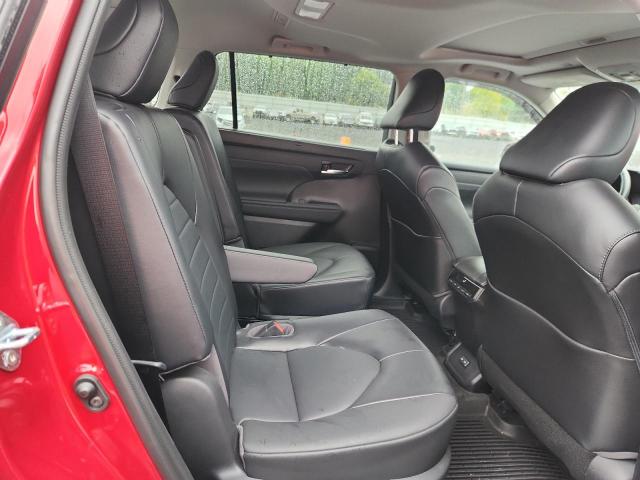 5TDHZRBHXNS171732 - 2022 TOYOTA HIGHLANDER XLE Bordeaux photo 11