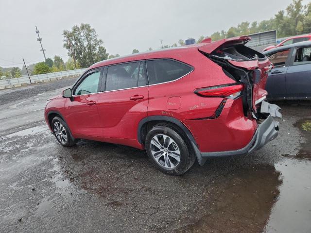 5TDHZRBHXNS171732 - 2022 TOYOTA HIGHLANDER XLE Bordeaux photo 2