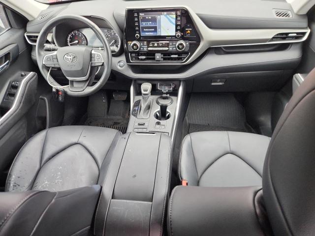 5TDHZRBHXNS171732 - 2022 TOYOTA HIGHLANDER XLE Bordeaux photo 8