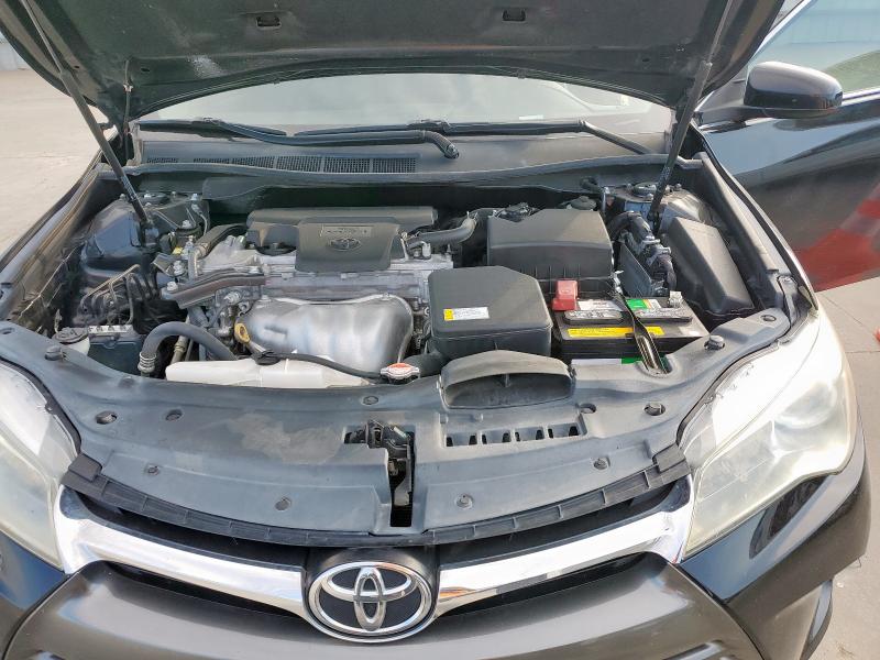 4T4BF1FK0GR577833 - 2016 TOYOTA CAMRY LE BLACK photo 11