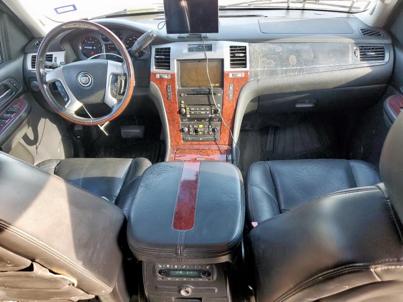 1GYFK63807R274047 - 2007 CADILLAC ESCALADE LUXURY Күміс фото 8