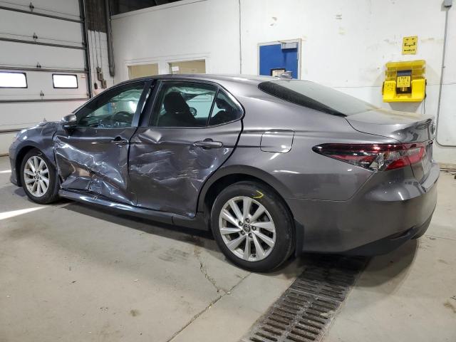 4T1C11BK5PU103380 - 2023 TOYOTA CAMRY LE Gris foto 2