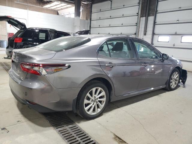4T1C11BK5PU103380 - 2023 TOYOTA CAMRY LE Gris foto 3