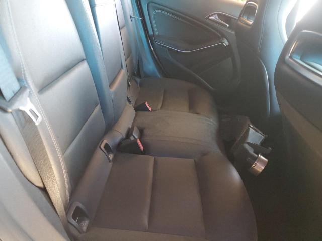 WDDSJ4EB1JN555525 - 2018 MERCEDES-BENZ CLA 250 SILVER photo 10