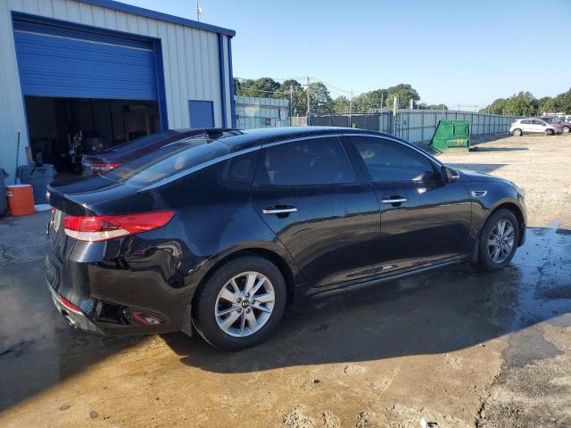 5XXGT4L34JG236119 - 2018 KIA OPTIMA LX BLACK photo 3