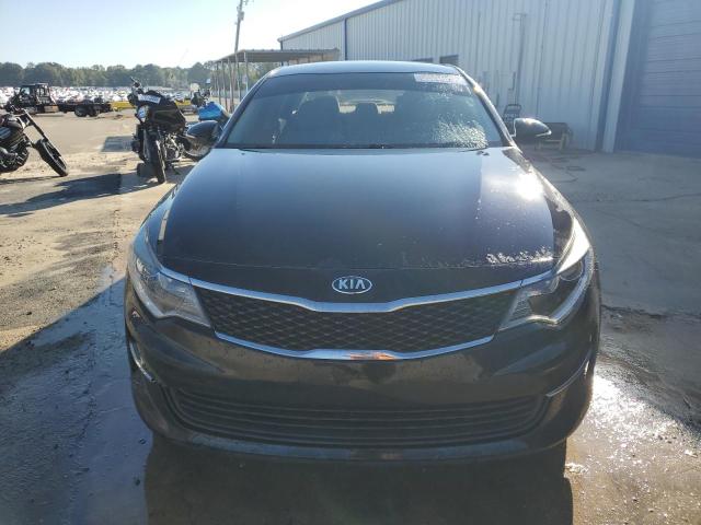 5XXGT4L34JG236119 - 2018 KIA OPTIMA LX BLACK photo 5
