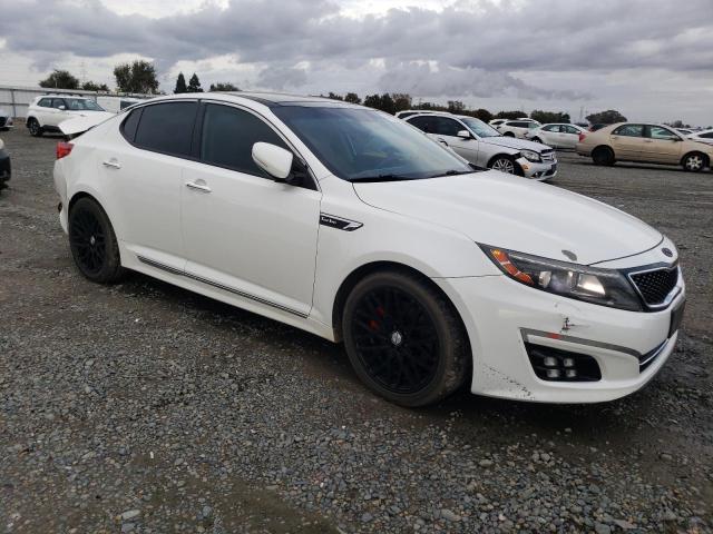 5XXGR4A60FG414854 - 2015 KIA OPTIMA SX WHITE photo 4