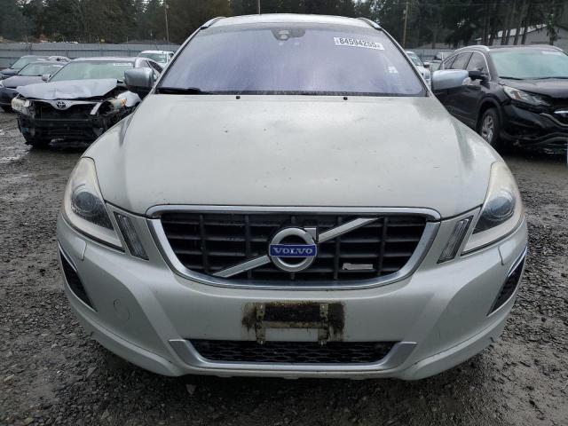 YV4902DZ9D2414137 - 2013 VOLVO XC60 T6 银色 照片 5