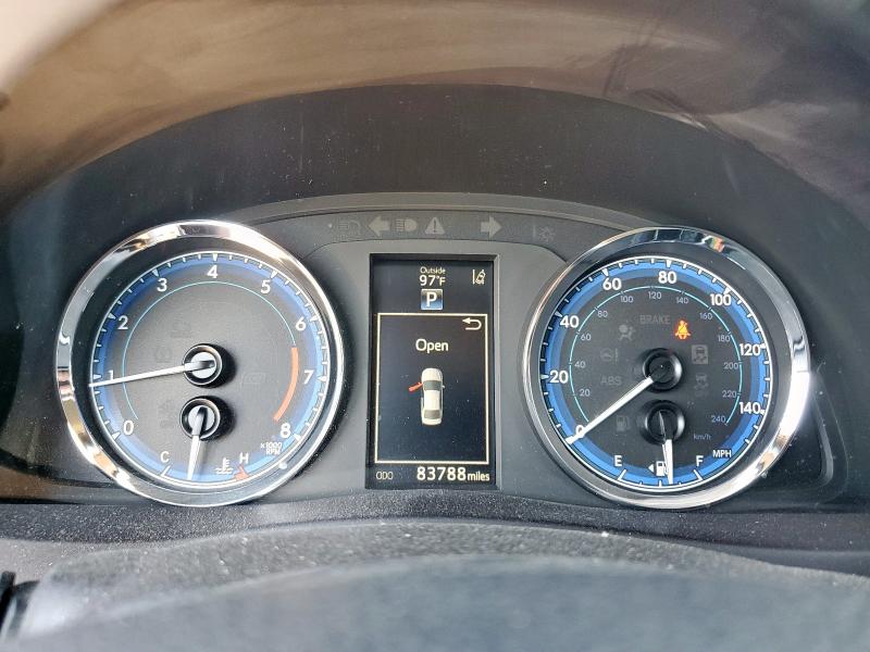 5YFBURHE5HP727427 - 2017 TOYOTA COROLLA L Մոխրագույն լուսանկար 9