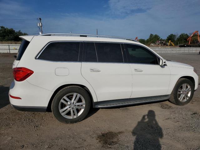 4JGDF7CE2EA320756 - 2014 MERCEDES-BENZ GL 450 4MATIC WHITE photo 3