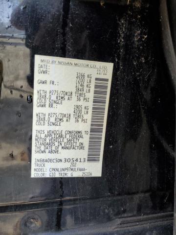 1N6BA0EC5DN305413 - 2013 NISSAN TITAN S Czarny zdjęcie 12