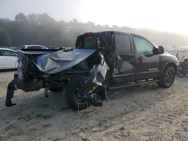 1N6BA0EC5DN305413 - 2013 NISSAN TITAN S Czarny zdjęcie 3