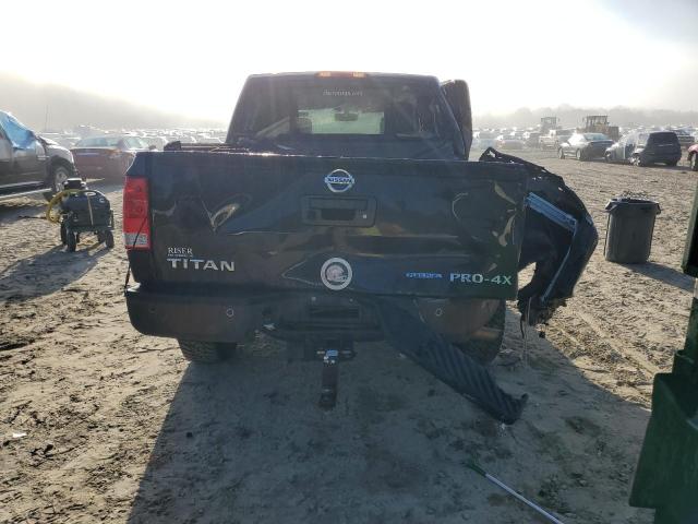 1N6BA0EC5DN305413 - 2013 NISSAN TITAN S Czarny zdjęcie 6