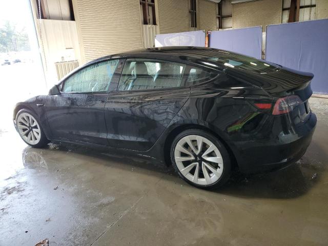 5YJ3E1EA6NF287472 - 2022 TESLA MODEL 3 BLACK photo 2
