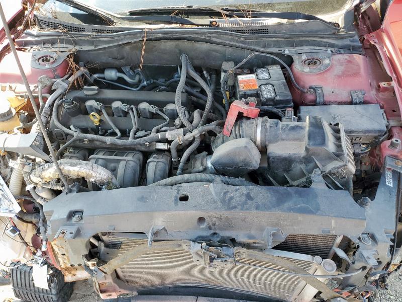 3FAHP0HA8BR302771 - 2011 FORD FUSION SE RED photo 11