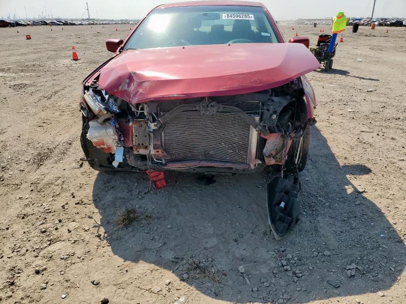 3FAHP0HA8BR302771 - 2011 FORD FUSION SE RED photo 5