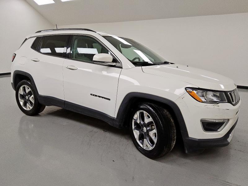 3C4NJCCB1MT522405 - 2021 JEEP COMPASS LIMITED WHITE photo 4