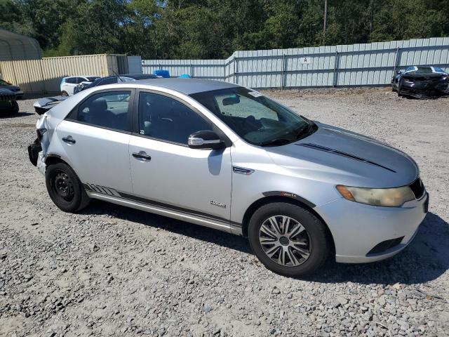 KNAFU4A29A5116322 - 2010 KIA FORTE EX 银色 照片 4