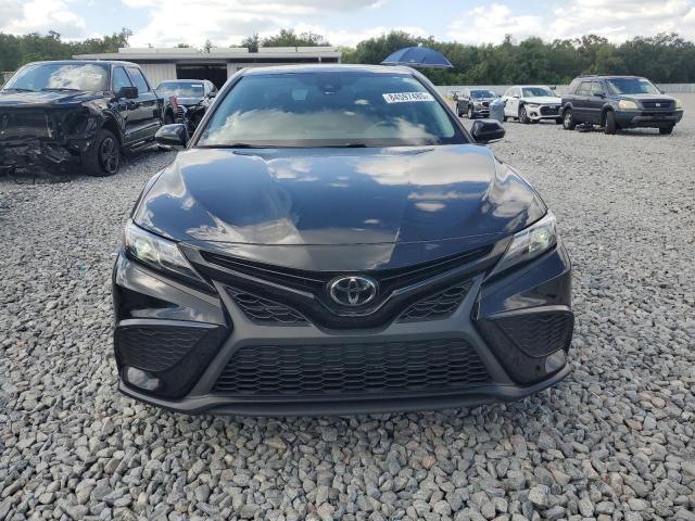 4T1G11AK9PU789698 - 2023 TOYOTA CAMRY SE NIGHT SHADE BLACK photo 5