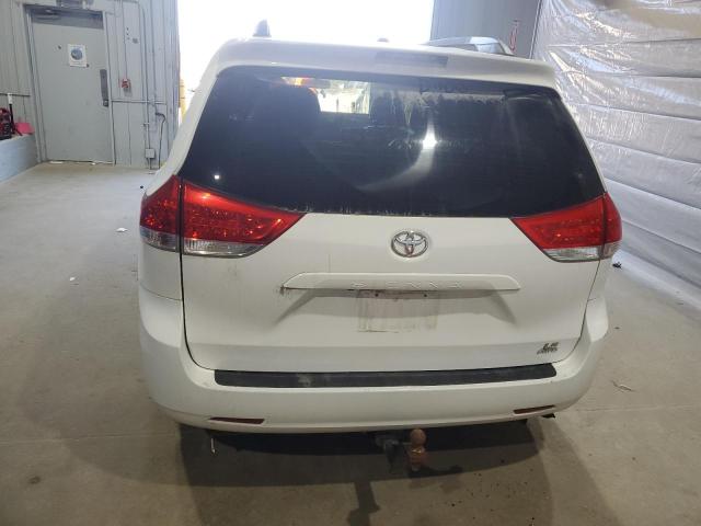 5TDJK3DC8BS025958 - 2011 TOYOTA SIENNA LE Ақ фото 6