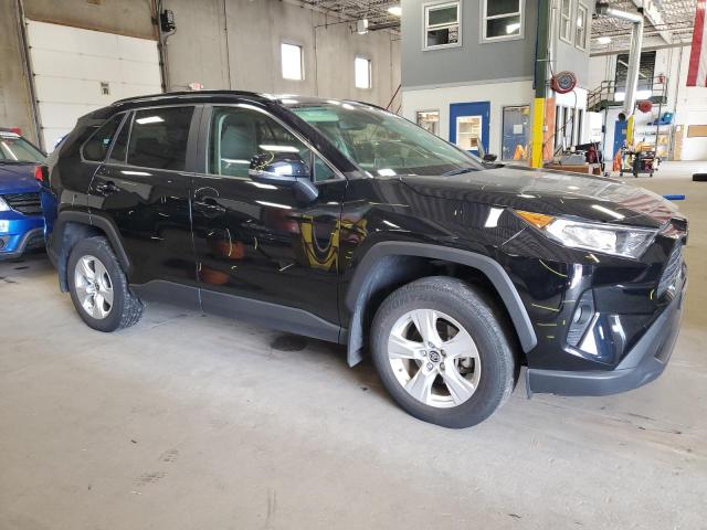 JTMP1RFVXKJ025018 - 2019 TOYOTA RAV4 XLE 黑色 照片 4