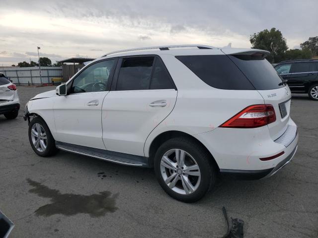4JGDA5JB8EA327156 - 2014 MERCEDES-BENZ ML 350 WHITE photo 2