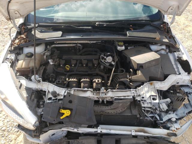 1FADP3F25JL215225 - 2018 FORD FOCUS SE 白色 照片 11