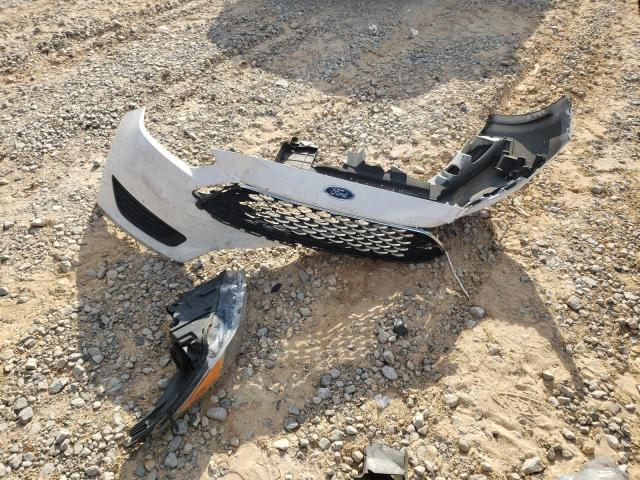 1FADP3F25JL215225 - 2018 FORD FOCUS SE 白色 照片 12