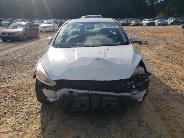 1FADP3F25JL215225 - 2018 FORD FOCUS SE 白色 照片 5