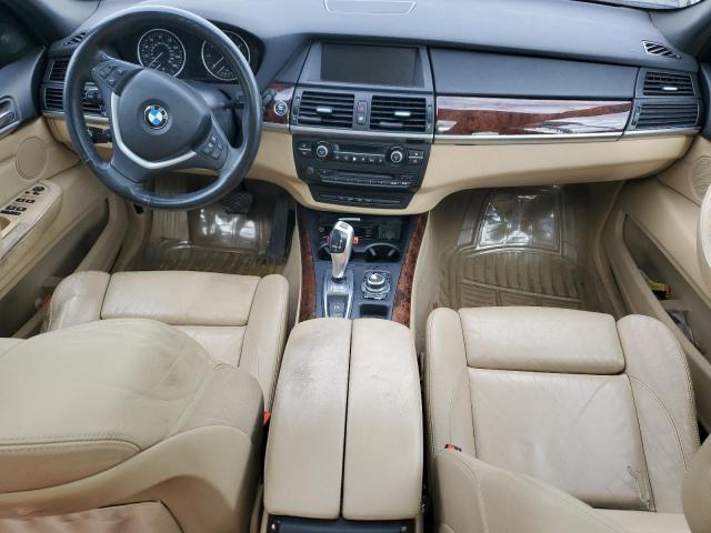 5UXFE8C56AL310718 - 2010 BMW X5 XDRIVE48I WHITE photo 8