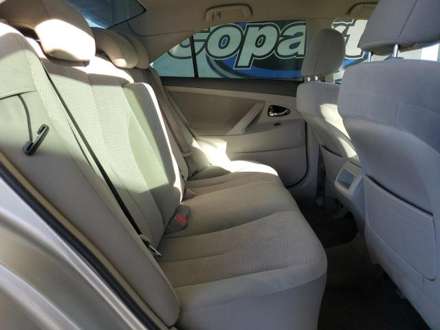 4T1BF3EK3BU777427 - 2011 TOYOTA CAMRY BASE SILVER photo 10