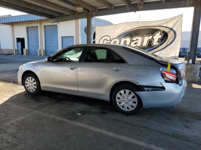 4T1BF3EK3BU777427 - 2011 TOYOTA CAMRY BASE SILVER photo 2