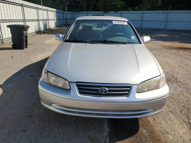 JT2BG22K910574640 - 2001 TOYOTA CAMRY CE 银色 照片 5