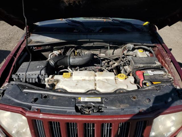 1J8GN28KX8W132721 - 2008 JEEP LIBERTY SPORT Марун фото 12