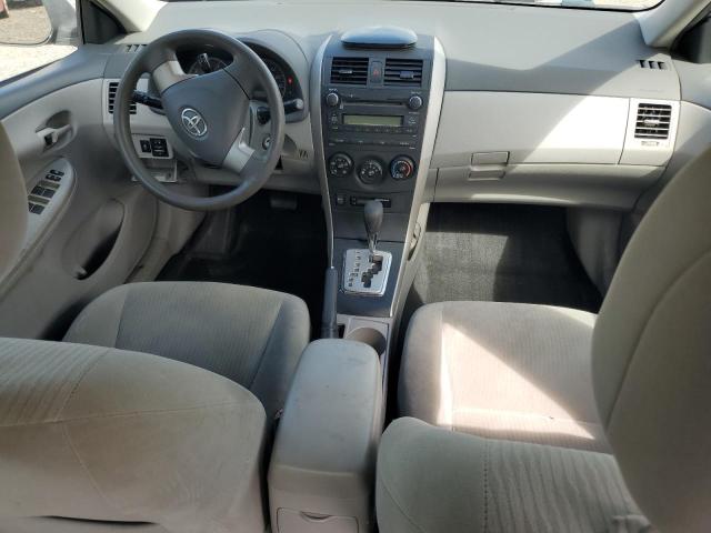 2T1BU4EE3AC297541 - 2010 TOYOTA COROLLA BASE فضي صورة 8
