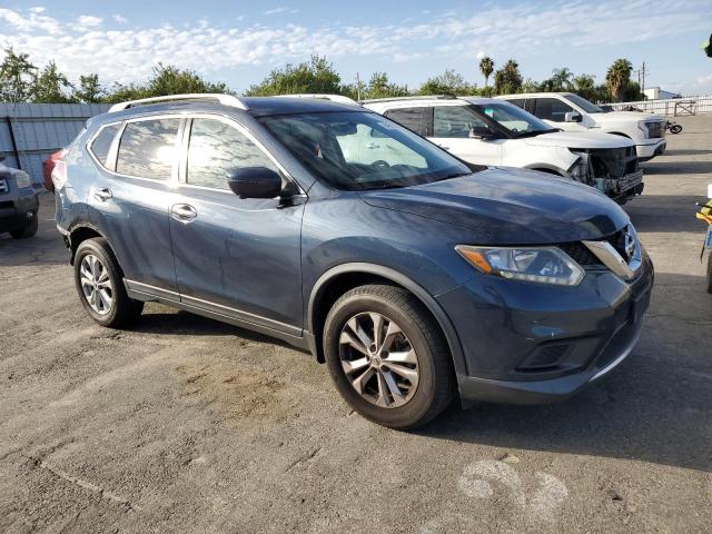 KNMAT2MT8GP651261 - 2016 NISSAN ROGUE S أزرق صورة 4